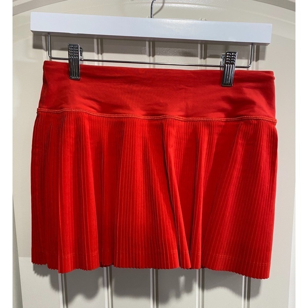 LULULEMON Varsity High-Rise Pleated‎ TENNIS SKIRT Size 4 Red Sports Athletic